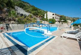 Dimitrios Apartments