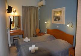 Diros Hotel