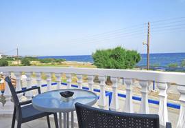 Loukas Beach Rooms