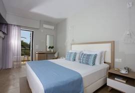 Melody Hotel
