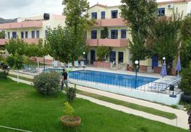 Leonidas Studios & Appartments