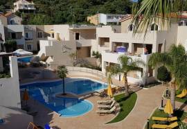 Toxo Hotel & Apartments