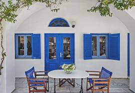 Eucalyptus Hotel, Mesaria
