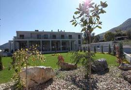 Esperos Palace