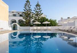 Iris Boutique Hotel