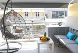 V36 Suites