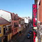 Недорогие туры в Батуми Грузию в лучшие отели для 2 взрослых на май 2026 - Hotel Golden Fish