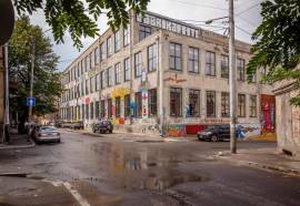 Fabrika Hostel & Suites