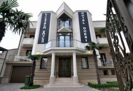 Hotel Doesi