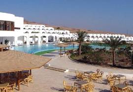 Dahab Bay (Helnan Dahab)