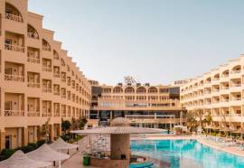 AMC Royal Hotel