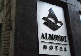 Almondz Hotel
