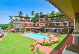Stone Wood Riverfront Resort, Siolim