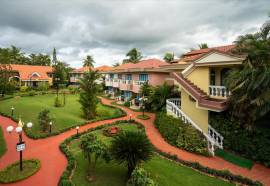 Coconut Grove Beach Resort