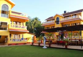 Marina Bay Beach Resort