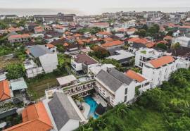 Roomates Hostel & Surf Camp Canggu by Ini VIE Hospitality