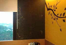 Yellow Bee Hotel Tangerang