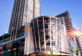 HARRIS Suites fx Sudirman