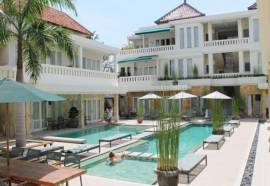 Bali Court Hotel & Apartment