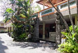 Sri Ratu Hotel