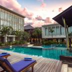 Недорогие туры в Индонезию, в отели 1*, 2*, 3*, для 2 взрослых, октябрь 2024 - The Lerina Hotel Nusa Dua