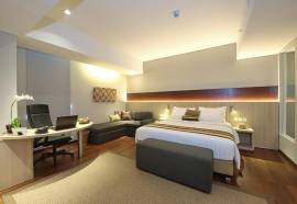 Ra Premiere Simatupang