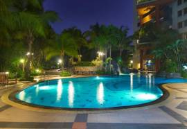 Grand Tropic Suites Hotel