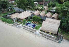 Krisna Bungalows and Restaurant