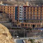 Туры в Иорданию из Санкт-Петербурга в отели 4* для 2 взрослых 2025 - Petra Canyon Hotel