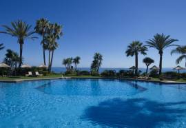 Healthouse Las Dunas Health & Beach Spa