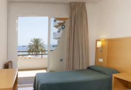 Apartamentos Mar y Playa