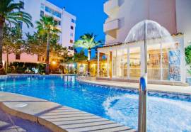COOEE Aparthotel & Suites Cap de Mar