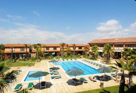 Clipper Hotel & Villas