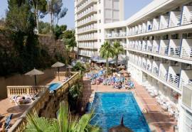 Globales Palmanova Palace