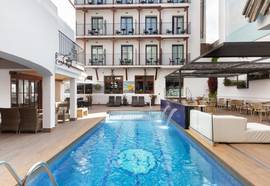 Neptuno Apartments