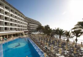 Don Gregory by Dunas