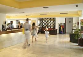 HOVIMA La Pinta Beachfront Family Hotel