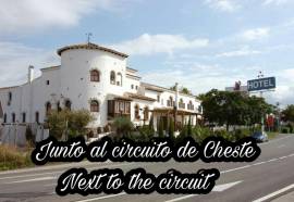 Hotel La Carreta, Chiva