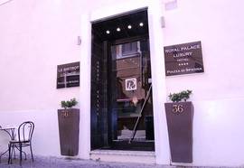 Royal Palace Luxury Hotel