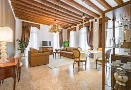 San Teodoro Palace Luxury Apartments