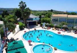 Stromboli Hotel-Villaggio
