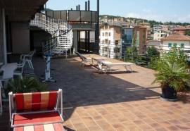 Hotel Montecarlo