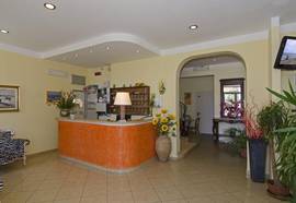 Nuovo Tirreno Hotel
