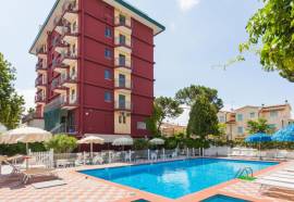 Frank Hotel