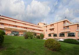 Demidoff Country Resort