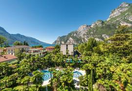 Parc Hotel Flora