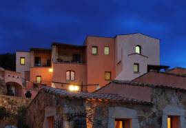 Arathena Hotel