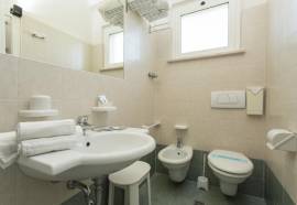 Hotel Tritone