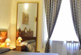 Farini Hotel