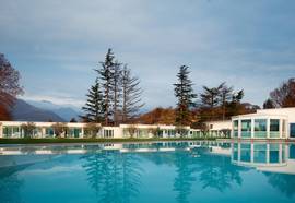 Seven Park Hotel